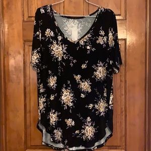 Maurices 24/7 V-Neck